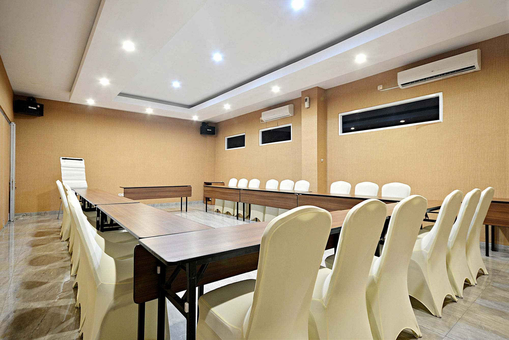 Zen Rooms Cipete Safin Inn Cilandak  Exterior foto